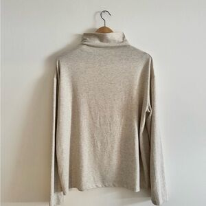 Wilfred Free - Aritzia - Oatmeal Turtleneck Lightweight Sweater